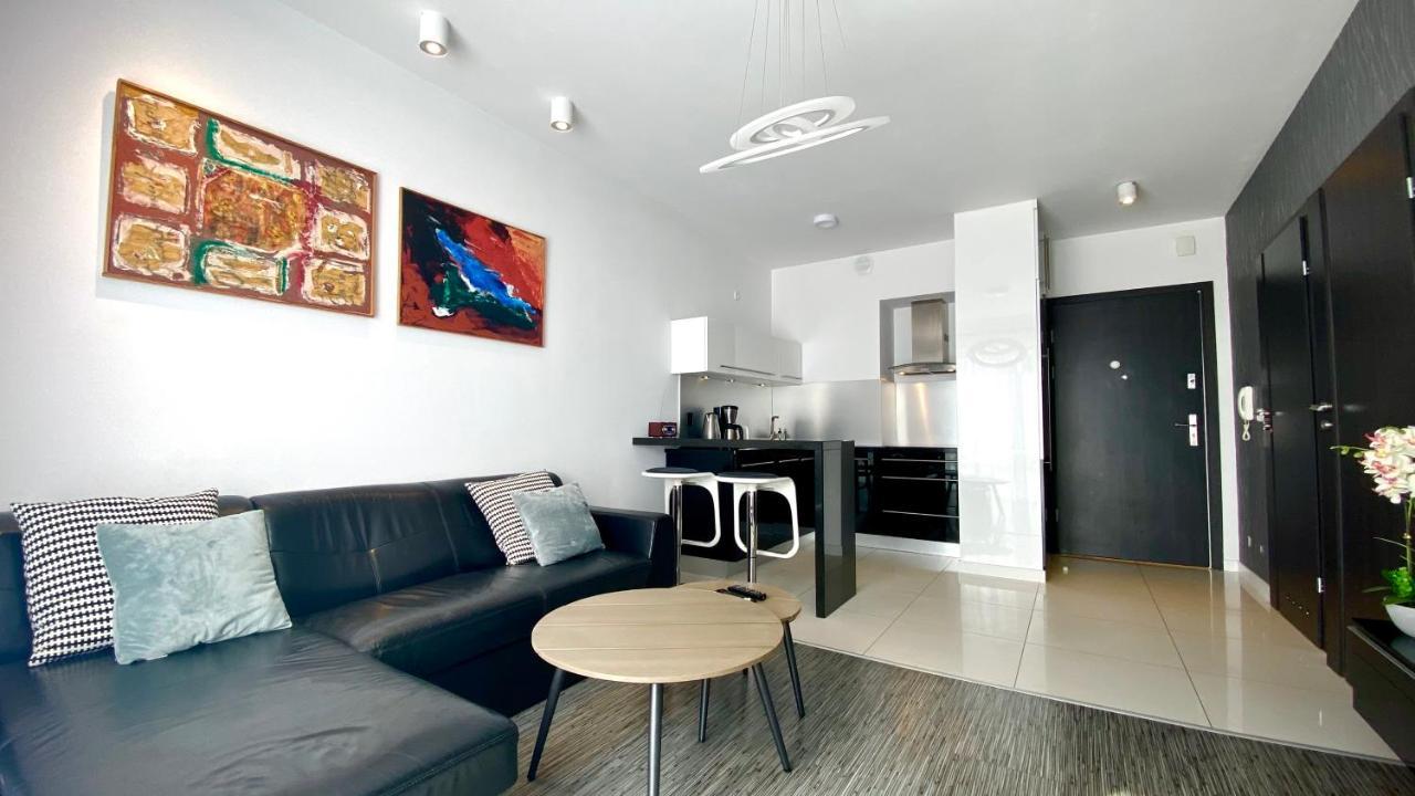 Apartament Maritimo Kolobřeh Exteriér fotografie